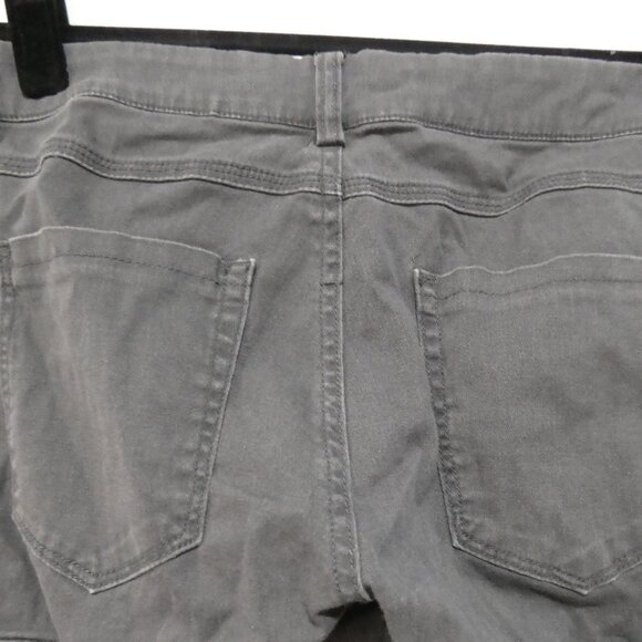 BLANK NYC | size 29 | Grey Cargo Style Slim Fit Pants | Long Zip Leg Bottoms - Picture 11 of 16